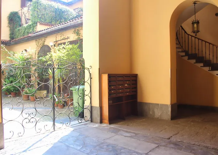 Apartament Brera Center - Tube Airport And Train Garibaldi Fs - Speed Spring Vibe - Taxi-no-need *