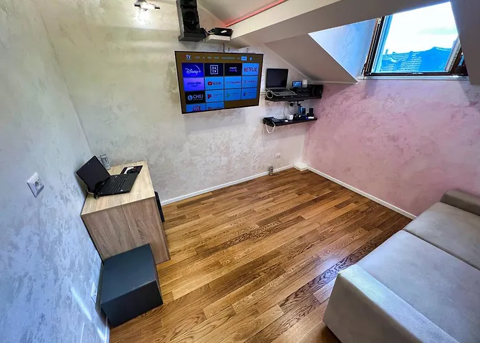 Brera Center - Tube Airport And Train Garibaldi Fs - Speed Spring Vibe - Taxi-no-need Apartament